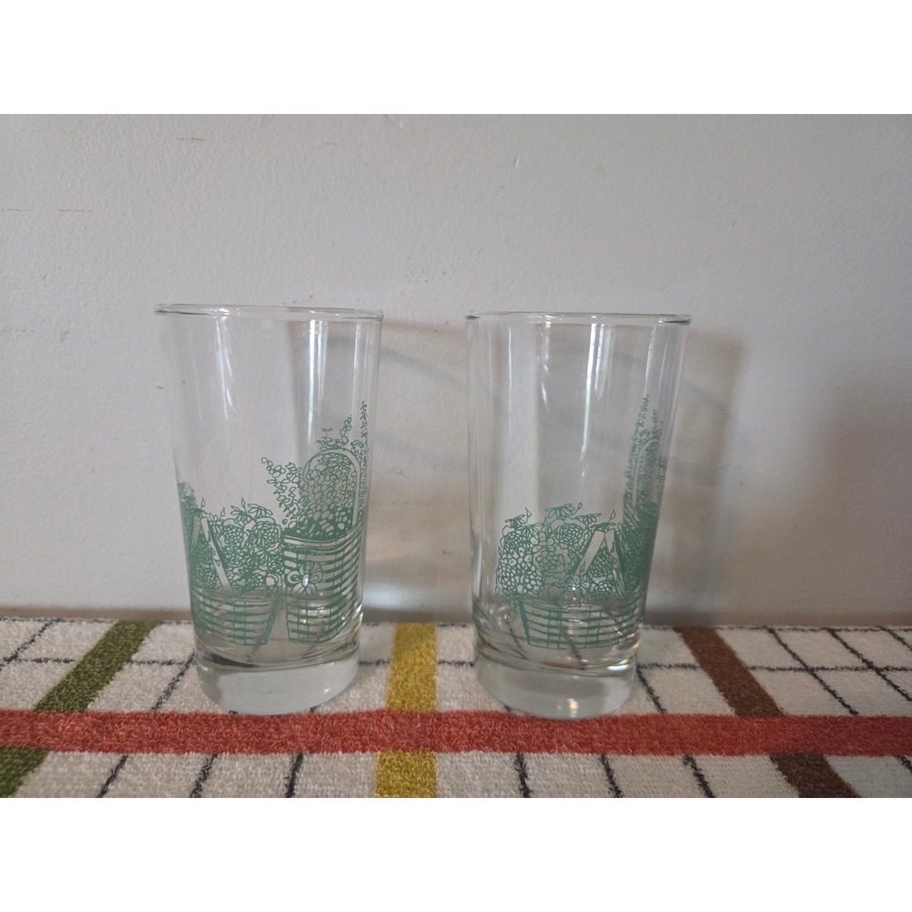 Vintage Green Flower Basket Juice Glasses Set of 2 Mid Century Floral Tumblers